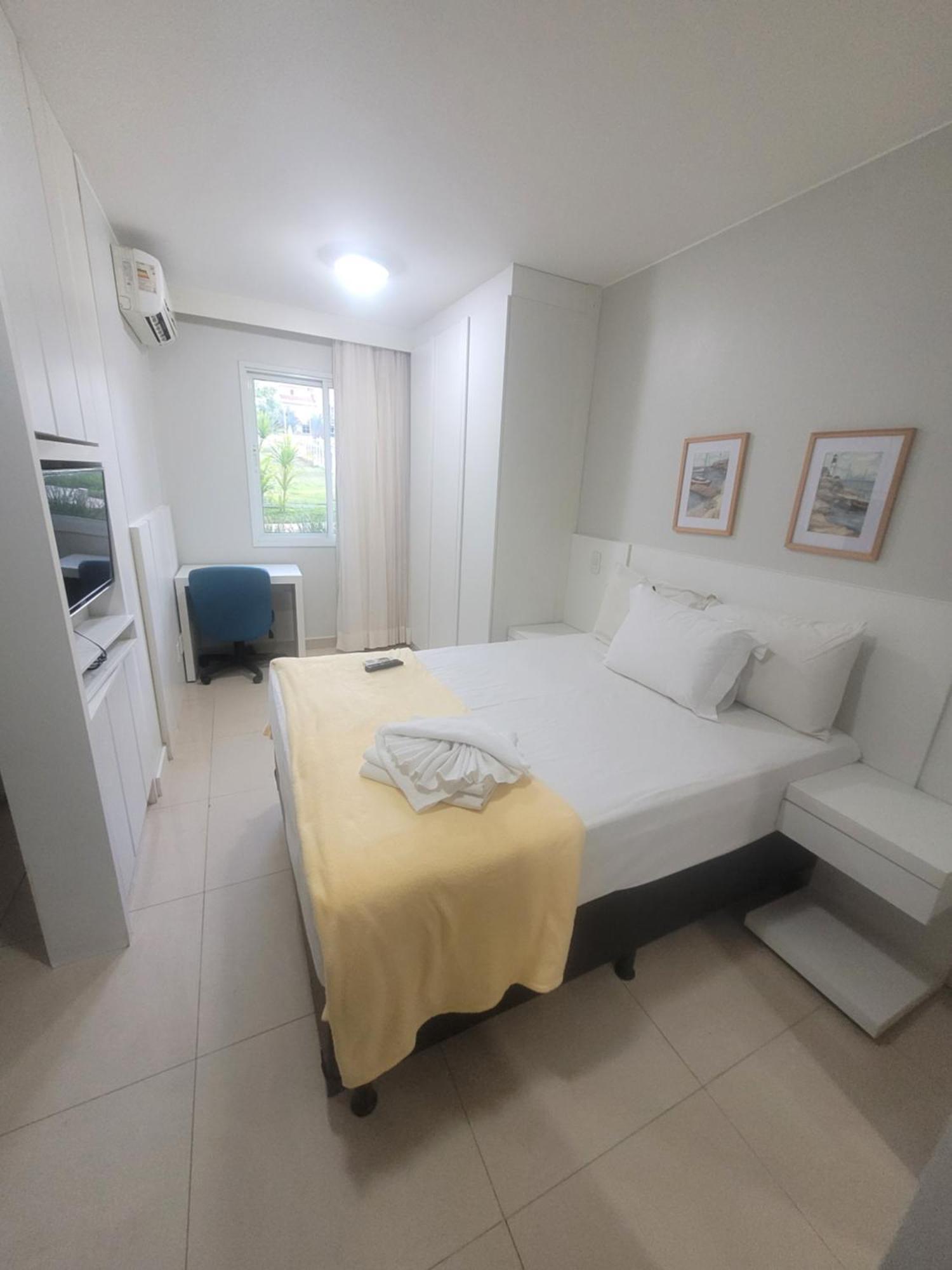 The Sun By Rei Dos Flats 4*